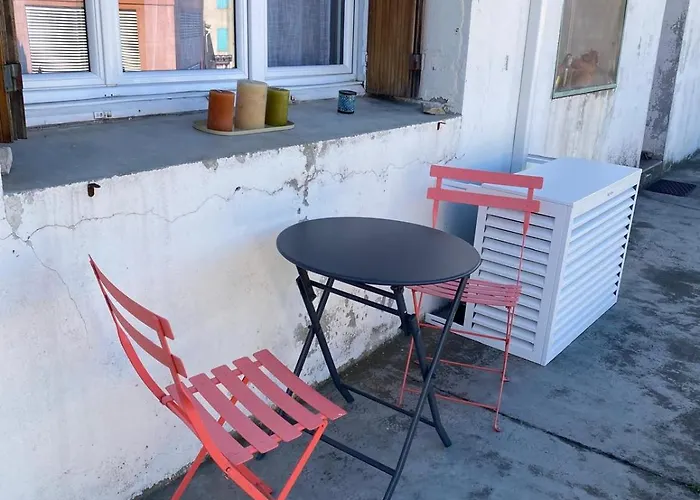 Au Bord De La Camargue * Aubord